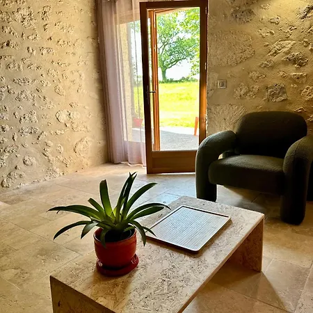 Borderie De Verone *